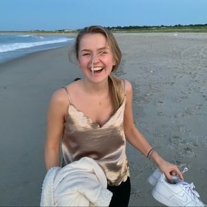 Meet your Posher, Anna